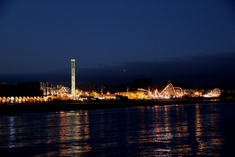 ����� ����